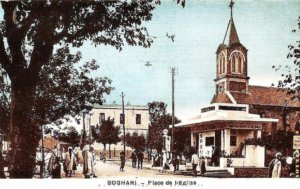 Boghari - Place de l'Eglise.jpg
